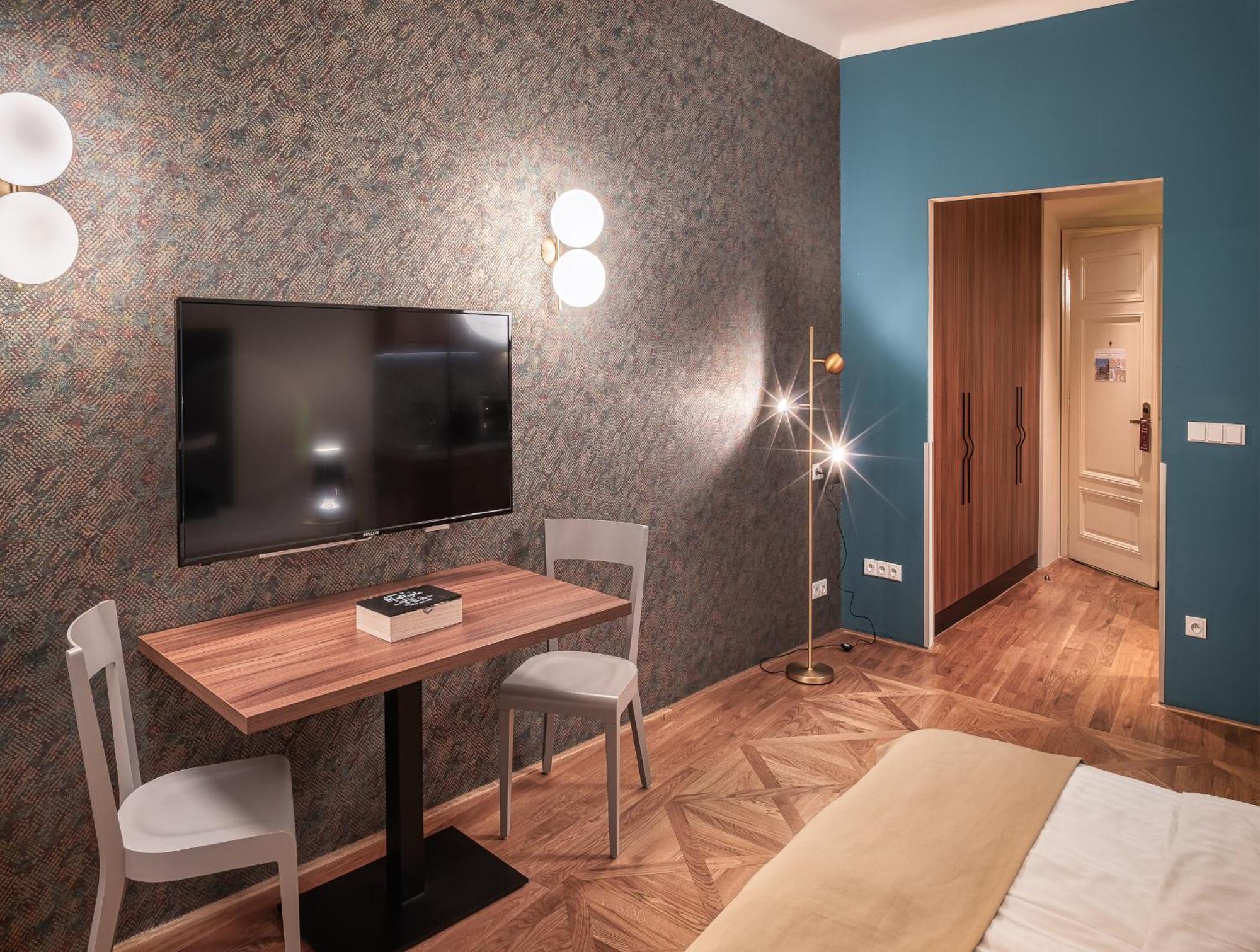 Golden Angel By Adrez Aparthotel Prague